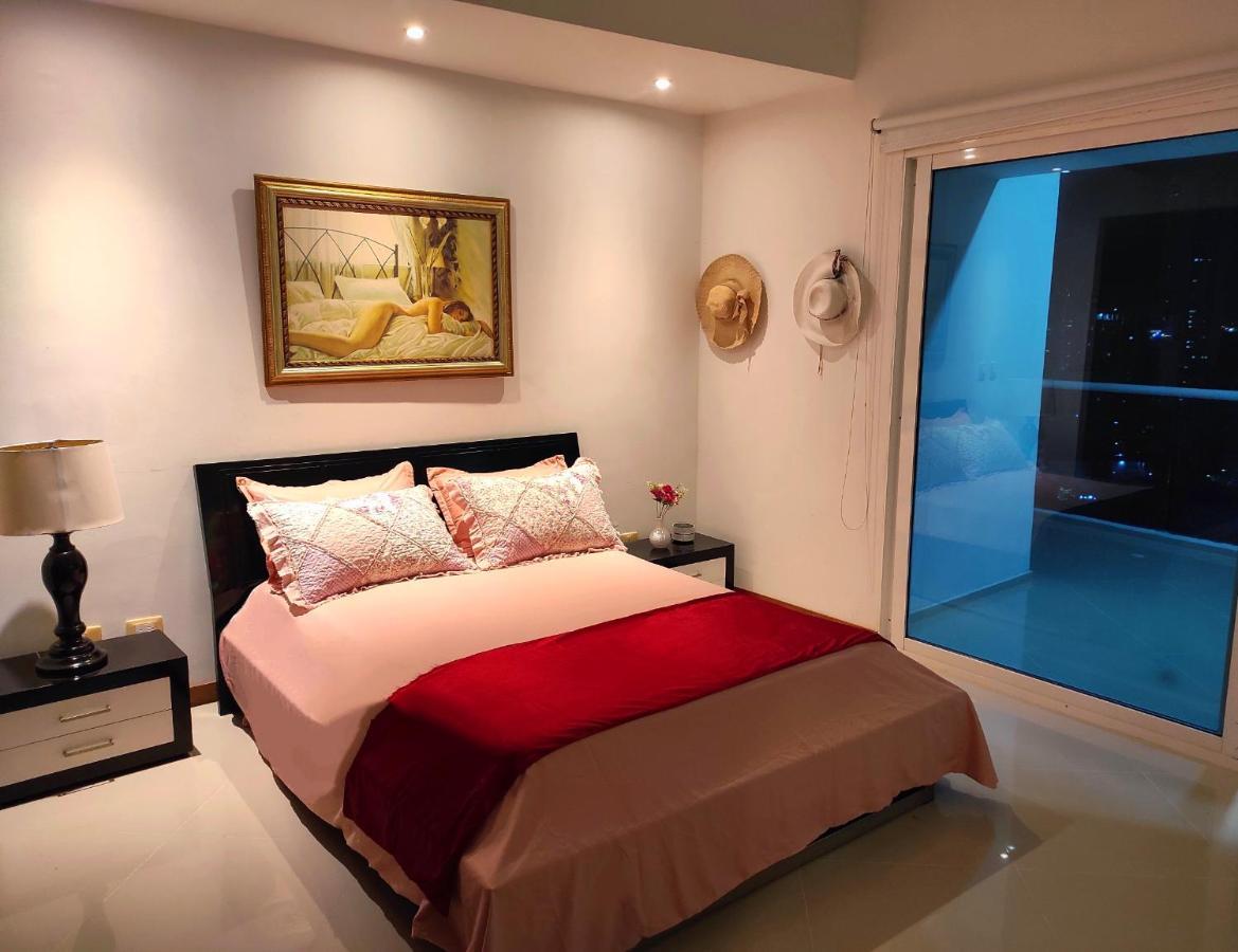 Apartamento De Lujo Con Vista Al Mar - Excelente Ubicacion Cartagena المظهر الخارجي الصورة