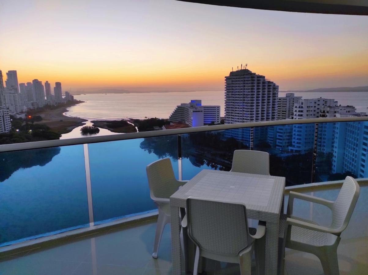 Apartamento De Lujo Con Vista Al Mar - Excelente Ubicacion Cartagena المظهر الخارجي الصورة